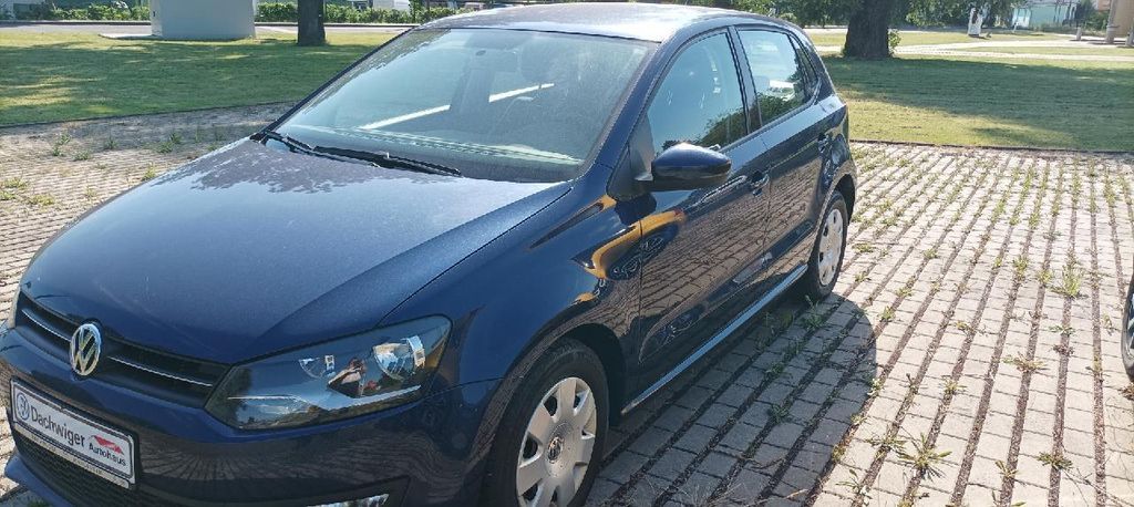 VW Polo 124.500 km 8.750 € Dachwig 99100