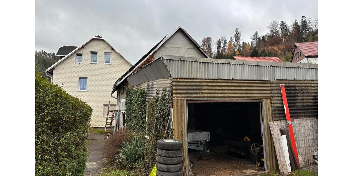 Mehrfamilienhaus, Wohnhaus Geratal Geraberg - 9 Zimmer, 200 m&sup2;, 160.000&euro; | Angebot:24469804