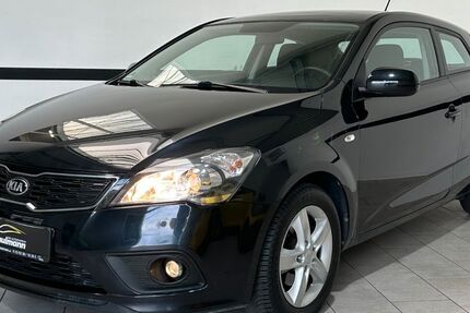 Kia ceed / Ceed 84.254 km 8.697 € Dachwig 99100