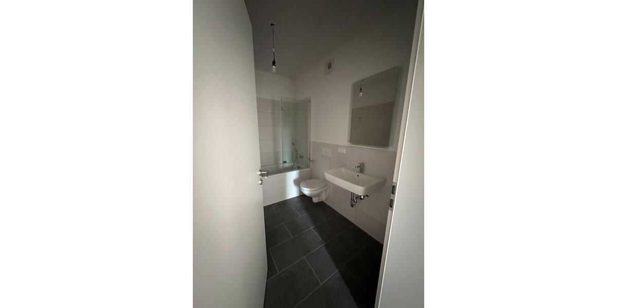 Dachgeschoßwohnung Erfurt Daberstedt - 3 Zimmer, 86 m&sup2;, 1.020&euro; | Angebot:26184027