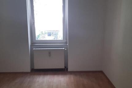 Wohnung Erfurt Johannesplatz - 3 Zimmer, 129 m&sup2;, 123&euro; | Angebot:25045491