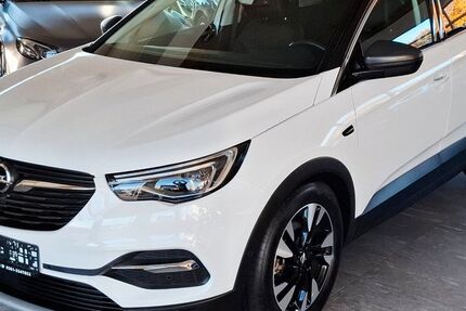 Opel Grandland (X) 174.568 km 11.990 &euro; Erfurt 99087