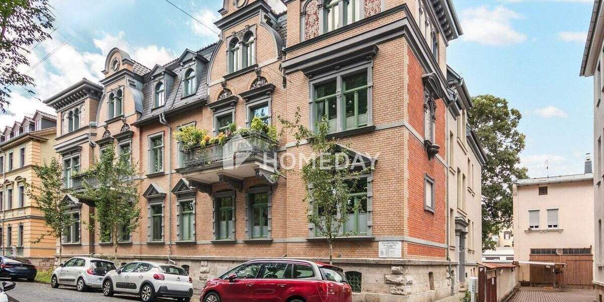 Repräsentative Arztpraxis mit Wintergarten & Gartenanteil - ideal auch zum Umbau in Wohnraum 4 zimmer