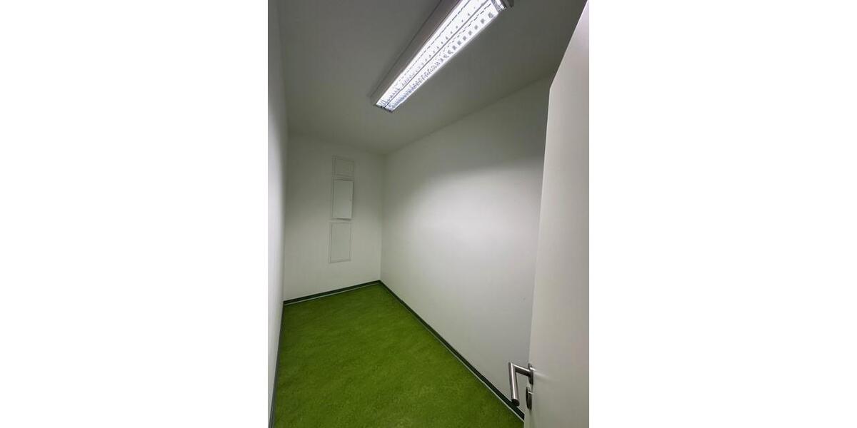 Repräsentative Bürofläche am Kurhausplatz in Arnstadt zimmer