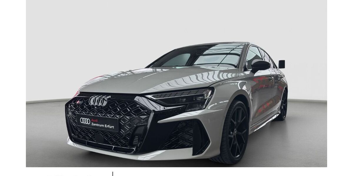 Audi RS3 2.750 km 76.970 &euro; Erfurt 99099