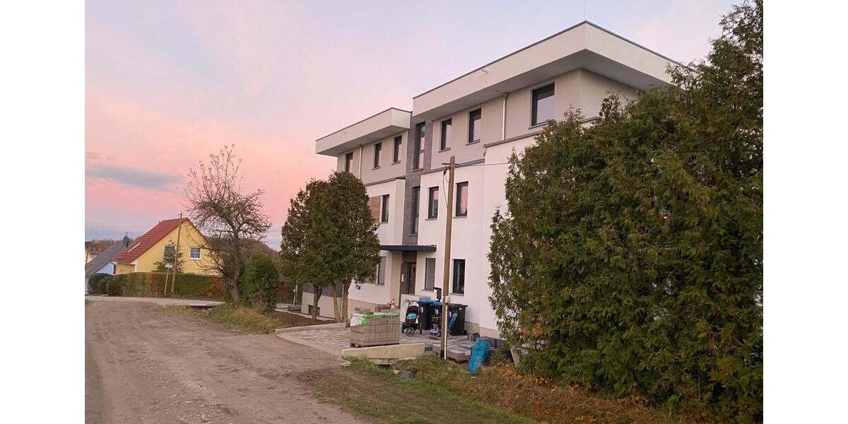 Einfamilienhaus Bad Berka - 2 Zimmer, 82 m&sup2;, 1.150&euro; | Angebot:24787376