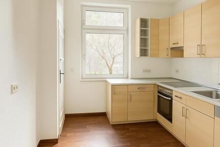 Wohnung Gotha - 4 Zimmer, 97 m&sup2;, 899&euro; | Angebot:25369401