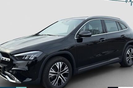 Mercedes-Benz GLA 200 8.000 km 38.880 &euro; Weimar 99428