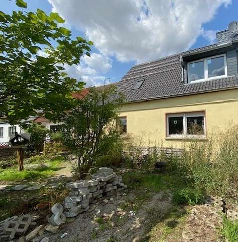 Haus zum Kaufen in Weimar 298.400 € 250 m² 7 zimmer