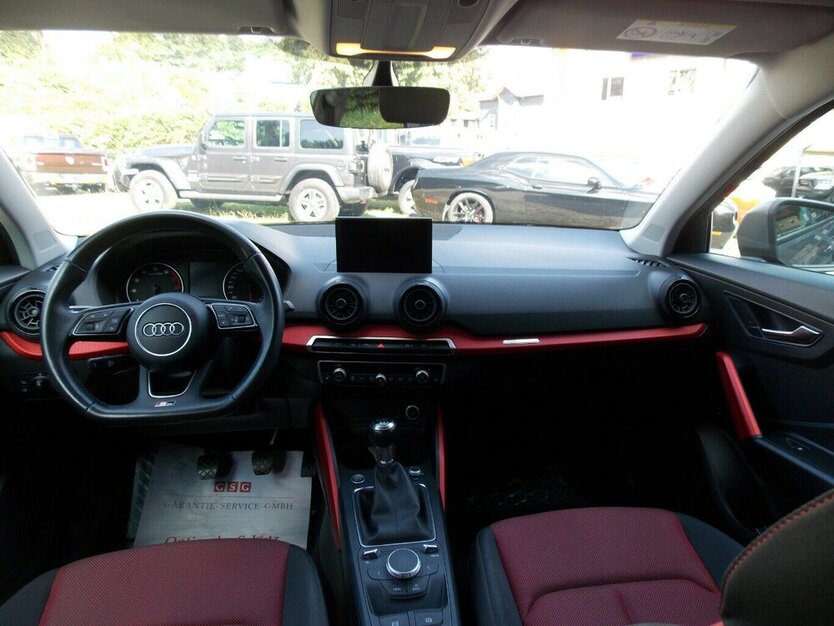 Audi Q2 S-Line
