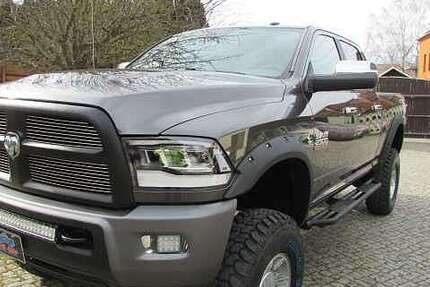 Dodge RAM 125.000 km 52.900 &euro; Großfahner 99100