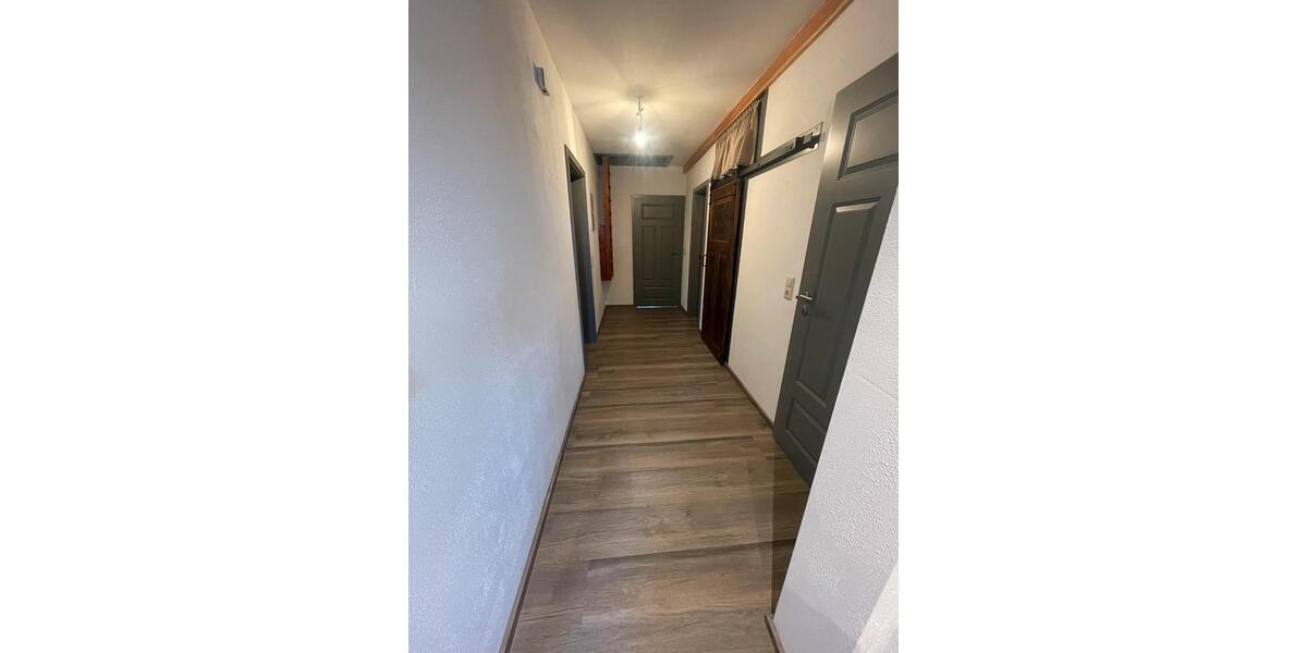 Dachgeschoßwohnung Kranichfeld - 3.5 Zimmer, 78 m&sup2;, 950&euro; | Angebot:24541981
