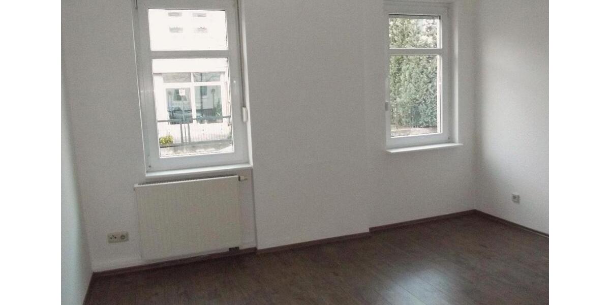Einfamilienhaus Gotha - 7 Zimmer, 230 m&sup2;, 310.000&euro; | Angebot:25998781