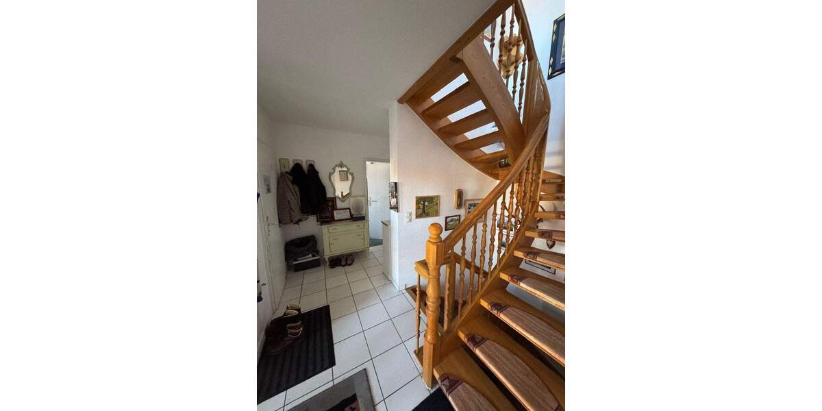 Einfamilienhaus Ohrdruf - 7 Zimmer, 162 m&sup2;, 395.000&euro; | Angebot:25673473