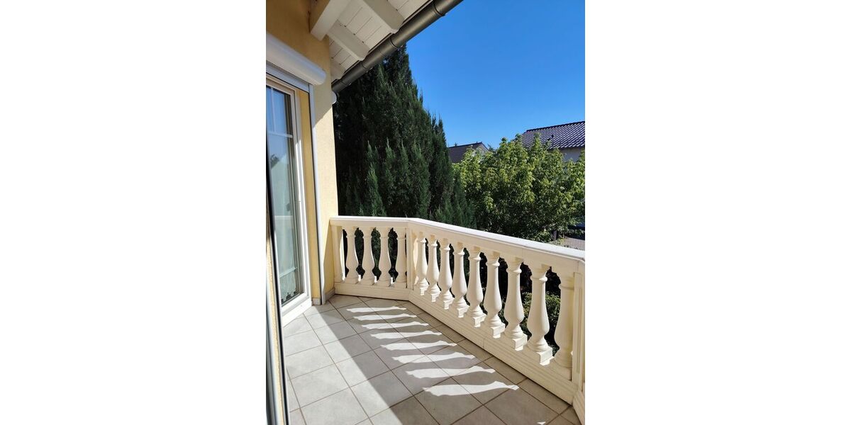 Provisionsfrei! frei-stehende Architekten-Stadtvilla in zentraler Lage in 99089 Erfurt - Einfamilienhaus Erfurt Andreasvorstadt | Angebot:27279551