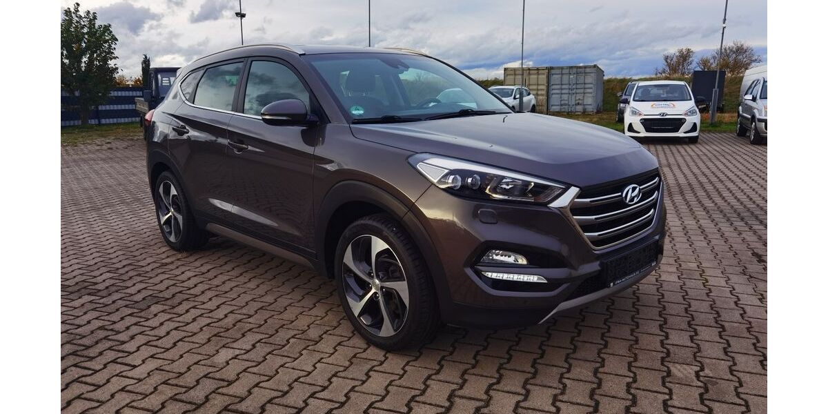 Hyundai TUCSON 155.315 km 13.995 &euro; Sömmerda 99610