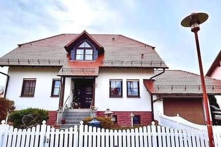 Haus Ohrdruf - 7 Zimmer, 162 m&sup2;, 395.000&euro; | Angebot:25673473