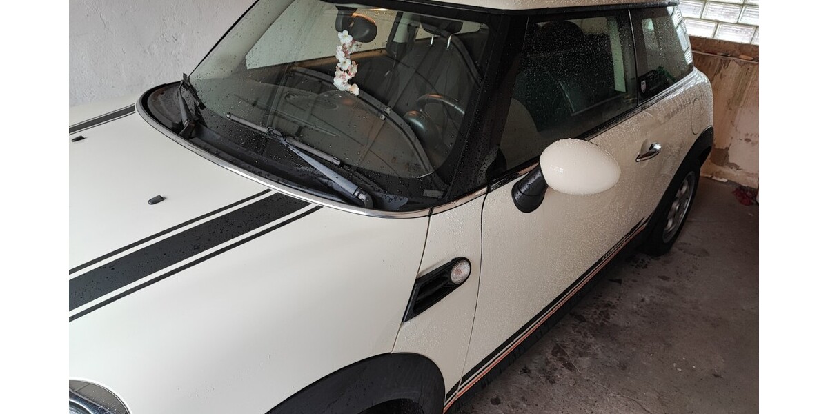 Mini One 104.865 km 4.500 &euro; Gotha 99867