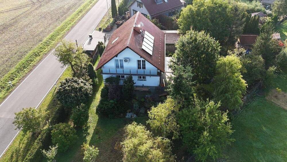 Reduzierter Preis: Hochwertiges EFH mit großem Carport zw. EFGTH 5 zimmer