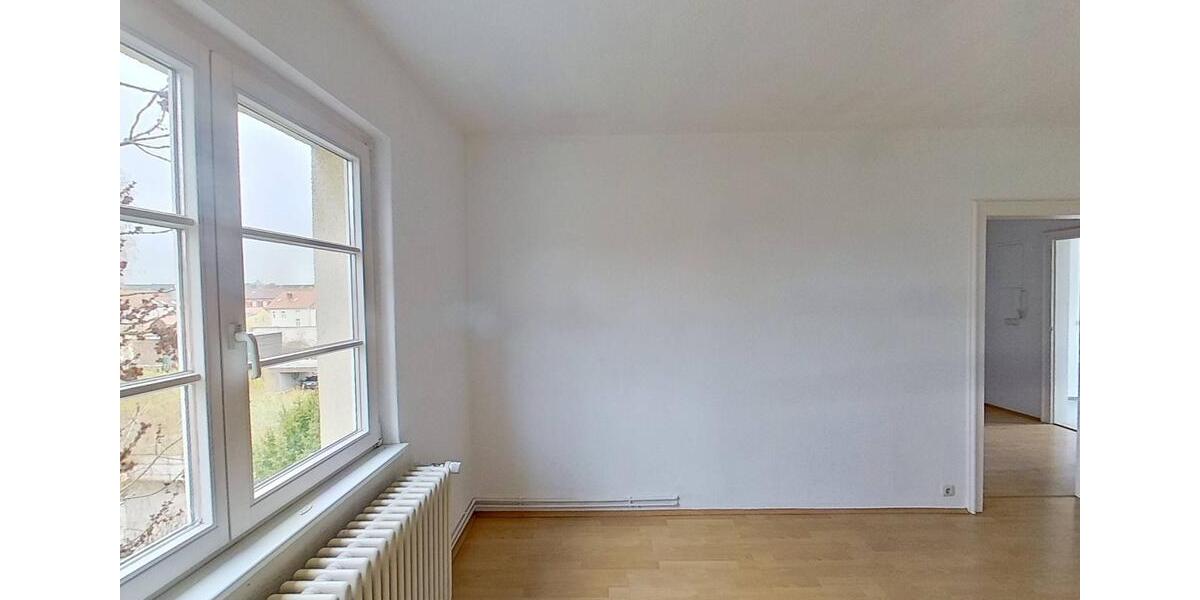 Dachgeschoßwohnung Weimar - 2 Zimmer, 44 m&sup2;, 369&euro; | Angebot:26003720