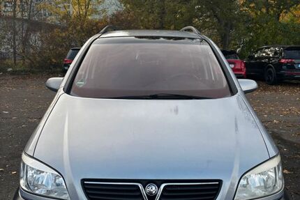 Opel Zafira 209.134 km 1.899 € Erfurt 99089