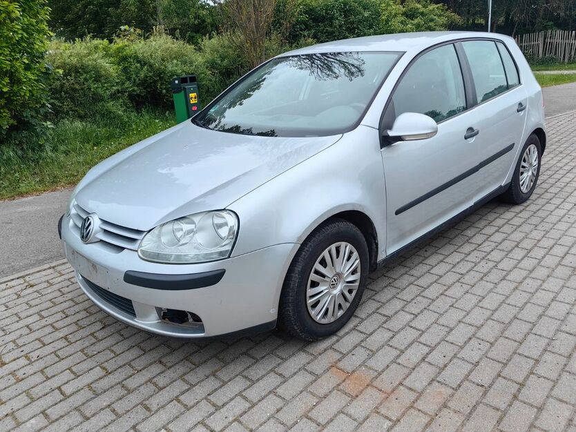 VW Golf 198.800 km 1.790 € Umpferstedt 99441
