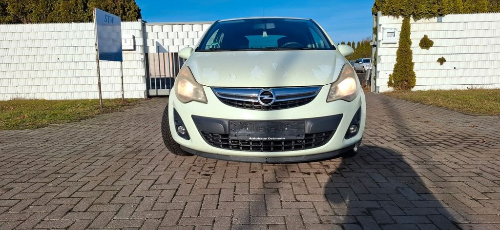 Opel Corsa 191.565 km 800 &euro; Neudietendorf 99192