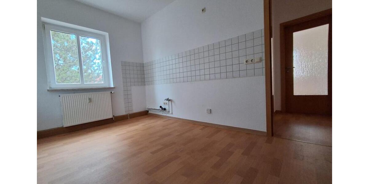 Etagenwohnung Arnstadt - 3 Zimmer, 55 m&sup2;, 380&euro; | Angebot:24977466
