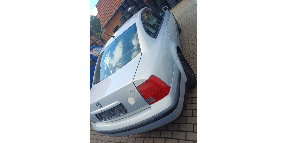 VW Passat 198.175 km 1.599 &euro; Brüheim 99869