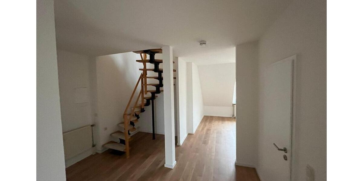 Dachgeschoßwohnung Erfurt Andreasvorstadt - 3 Zimmer, 62 m&sup2;, 560&euro; | Angebot:25366125
