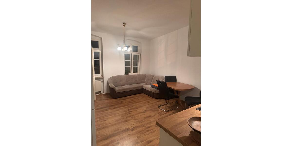 Etagenwohnung Arnstadt - 2 Zimmer, 50 m&sup2;, 25&euro; | Angebot:24662820