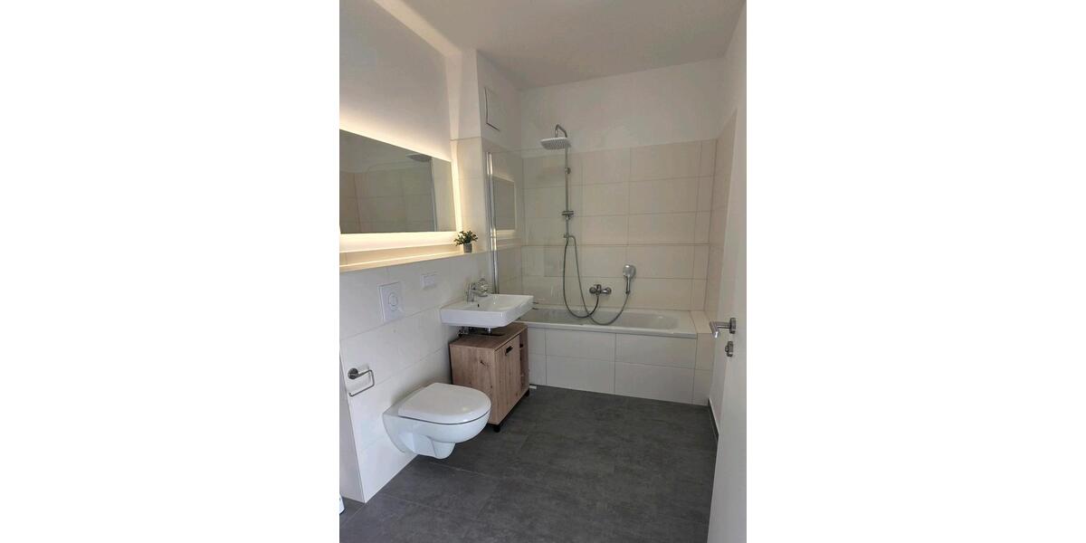 Etagenwohnung Erfurt Johannesvorstadt - 2 Zimmer, 48 m&sup2;, 605&euro; | Angebot:27699124
