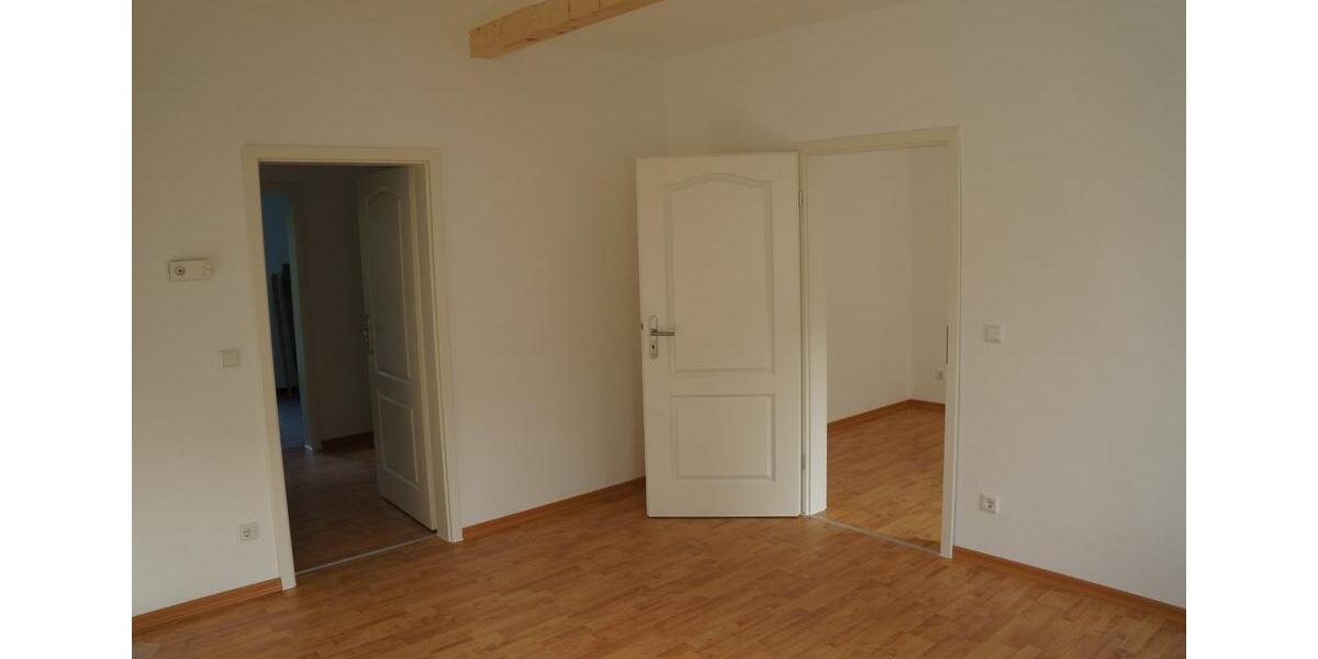 Etagenwohnung Weimar Ehringsdorf - 2 Zimmer, 62 m&sup2;, 630&euro; | Angebot:25932755
