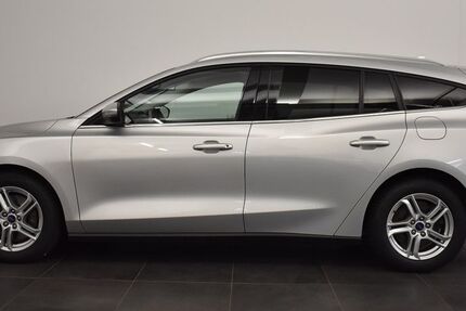 Ford Focus 108.195 km 11.980 € Arnstadt 99310