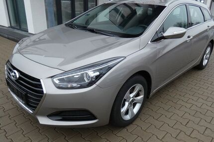Hyundai i40 76.000 km 8.490 &euro; Erfurt 99087