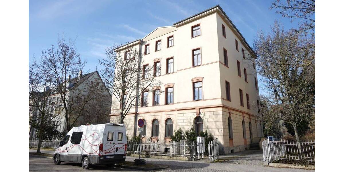 Etagenwohnung Weimar Nordvorstadt - 3 Zimmer, 120 m&sup2;, 1.080&euro; | Angebot:26080045