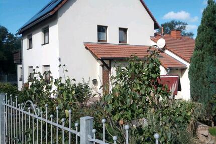 Haus Arnstadt - 9 Zimmer, 235 m&sup2;, 450.000&euro; | Angebot:26465631