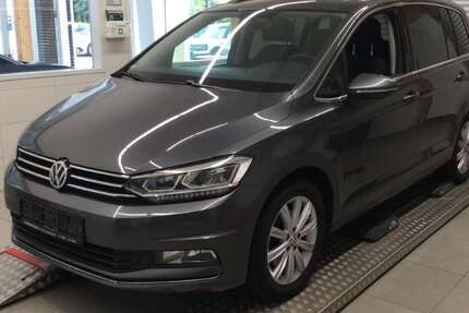 VW Touran 77.603 km 21.899 € Erfurt 99098
