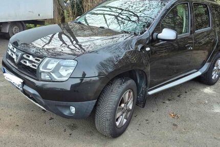 Dacia Duster 163.000 km 4.900 &euro; Erfurt 99092