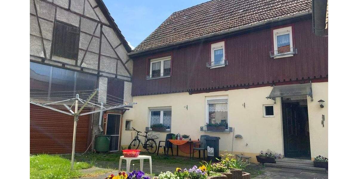 Bauernhaus, Landhaus Erfurt Bischleben-Stedten - 7 Zimmer, 170 m&sup2;, 297.500&euro; | Angebot:25262742