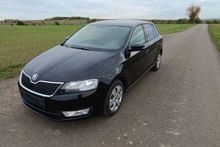 Skoda Rapid 171.200 km 6.400 € Bienstädt 99100
