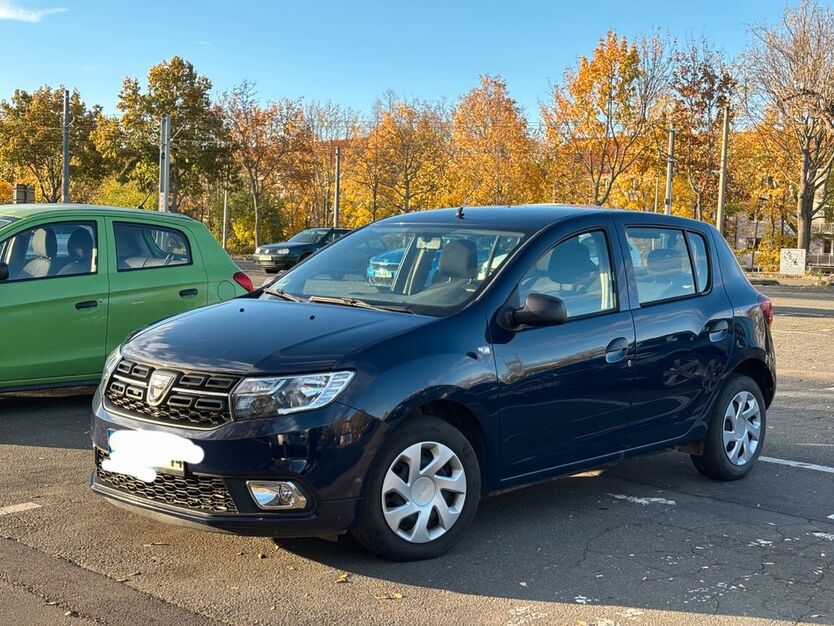 Dacia Sandero 85.000 km 5.800 € Erfurt 99092