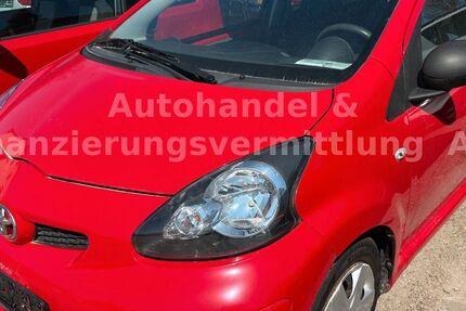 Toyota Aygo (X) 123.271 km 3.900 € Erfurt-Linderbach 99098