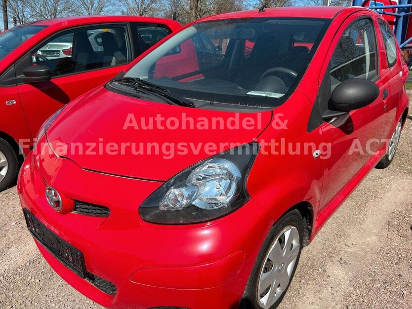 Toyota Aygo (X) 123.271 km 3.900 € Erfurt-Linderbach 99098