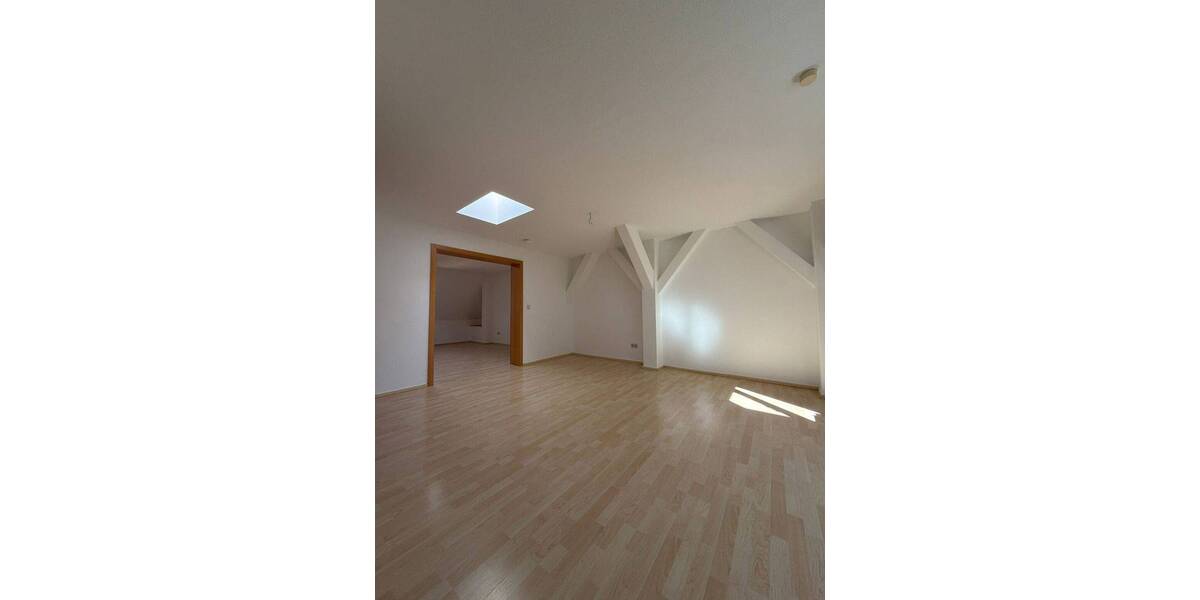 Etagenwohnung Weimar Westvorstadt - 3 Zimmer, 86 m&sup2;, 219.000&euro; | Angebot:26274215