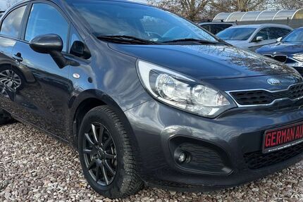 Kia Rio 88.560 km 6.490 &euro; Erfurt 99091