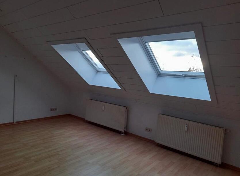 Gepflegte 1-Zimmer Wohnung in Nessetal mit Stellplatz