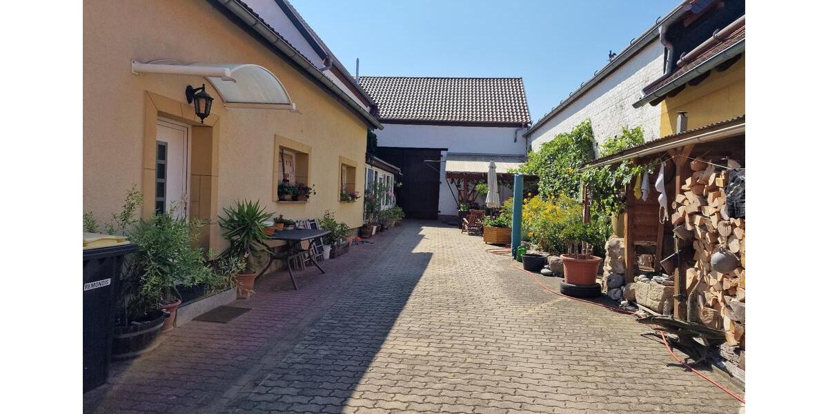 Bauernhaus, Landhaus Erfurt Linderbach - 6 Zimmer, 208 m&sup2;, 480.000&euro; | Angebot:24389790