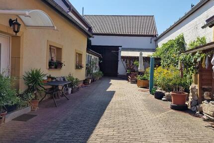 Haus Erfurt Linderbach - 6 Zimmer, 208 m&sup2;, 480.000&euro; | Angebot:24389790