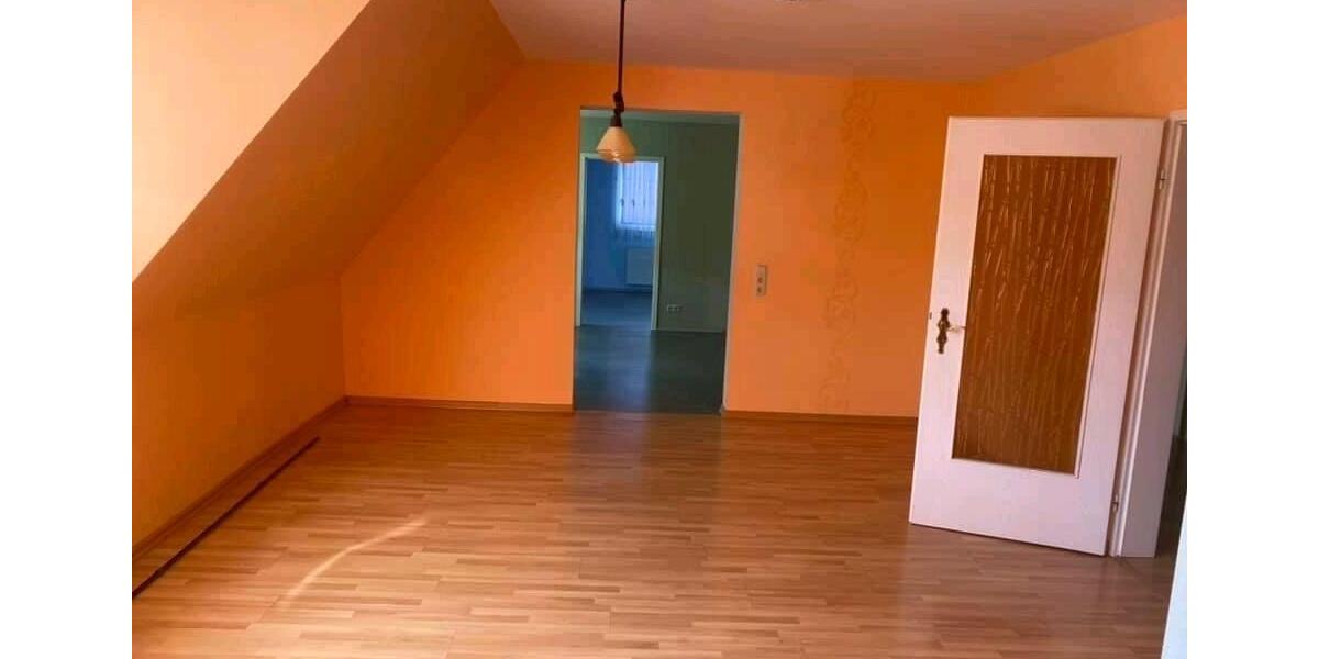 Etagenwohnung Erfurt Daberstedt - 5 Zimmer, 108 m&sup2;, 755&euro; | Angebot:24374028